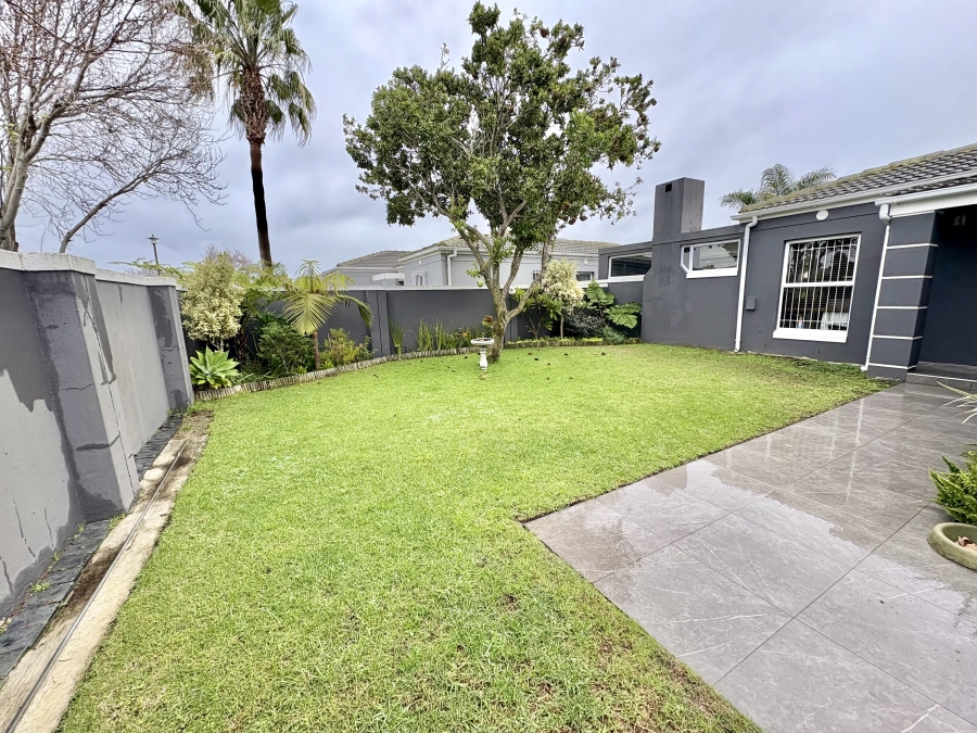3 Bedroom Property for Sale in Sunningdale Western Cape